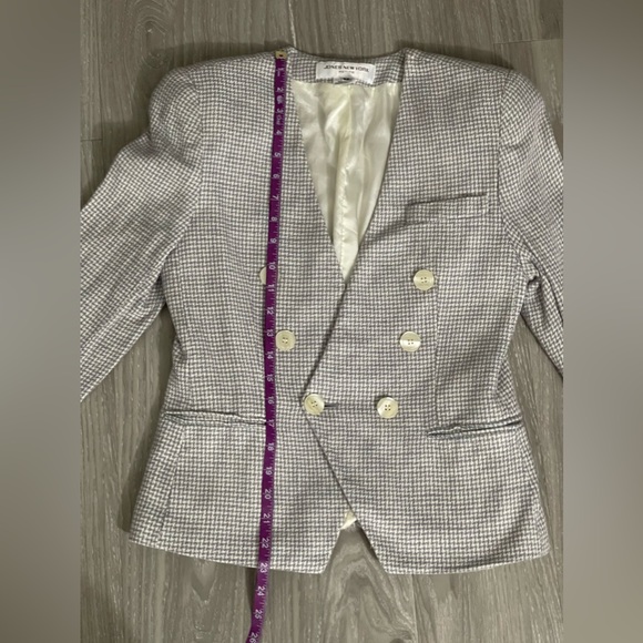Vintage Jones New York Cream & Grey Houndstooth Blazer - Picture 13 of 14